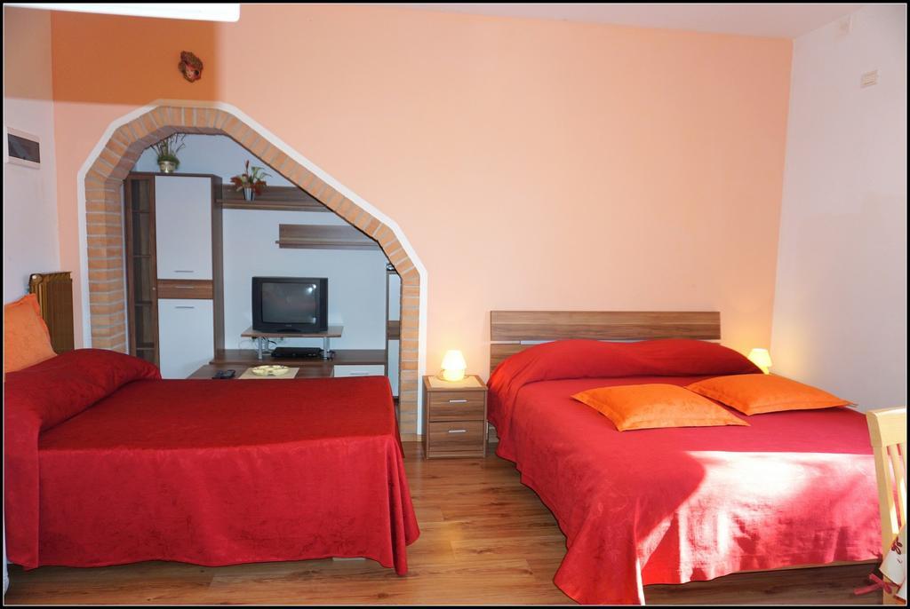 Orlando'S Apartments Oj Izola Extérieur photo