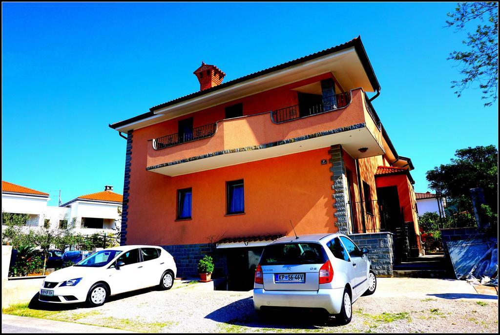 Orlando'S Apartments Oj Izola Extérieur photo